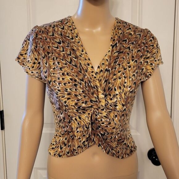 Beverly Hills Blues Vintage Leopard Animal Print Twist Front Crop Top - Picture 6 of 10